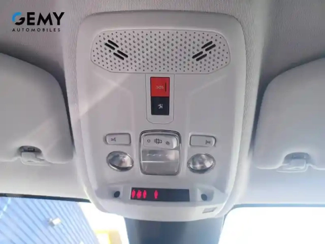 Peugeot 208 electrique 50 kwh 136ch — photo 16