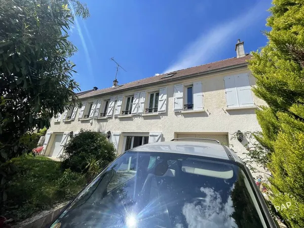 Maison 6 pièces 220 m²