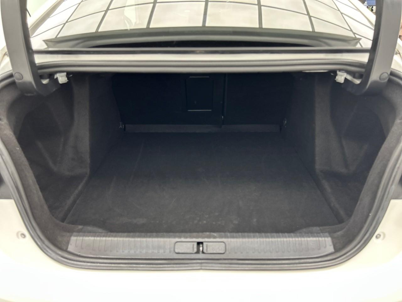 Citroën C4 X e-c4 x 136 ch automatique shine — photo 14