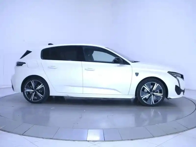 Peugeot 308 phev 225 e-eat8 — photo 7