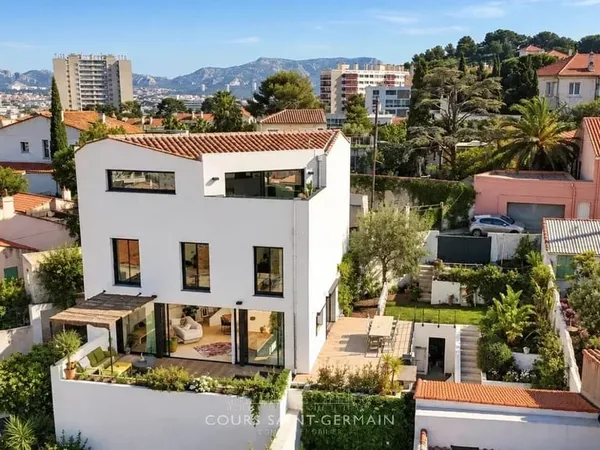 Maison d'architecte face à Notre Dame de la Garde