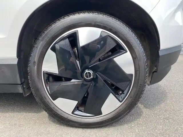 Volvo Ex30 single extended range 272ch plus — photo 24