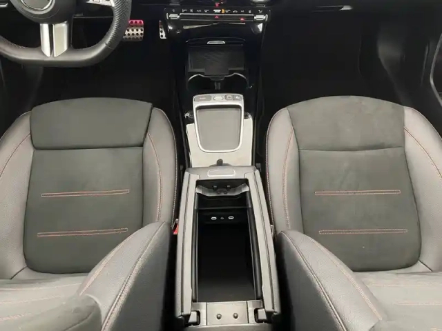 Mercedes Classe A 250 e hybrid eq 8g-dct — photo 94