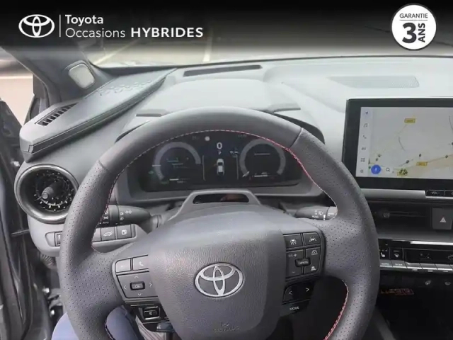 Toyota C-Hr 1.8 hybride 140ch gr sport — photo 13