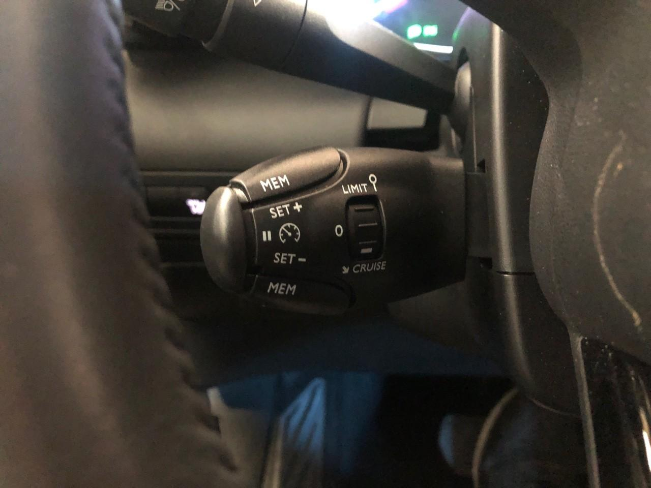 Citroën C3 Aircross puretech 130 s&s eat6 shine — photo 30