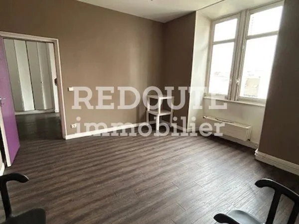 À VENDRE - BUREAUX - CENTRE-VILLE DE REIMS