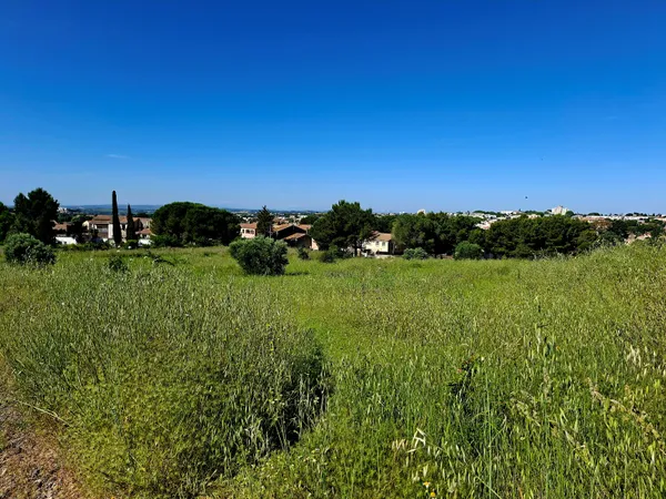 Terrain en lotissement 273 m²