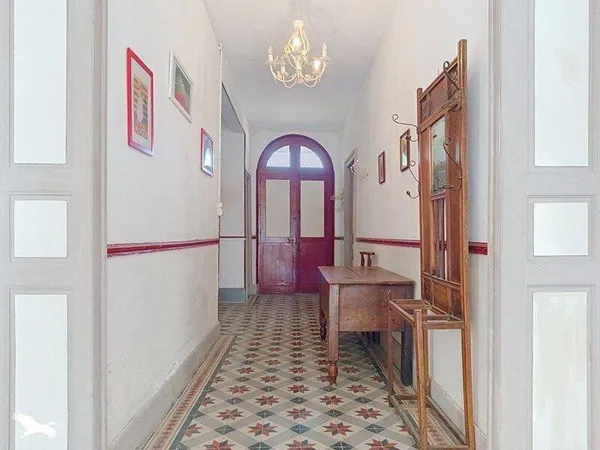 Maison 8 pièces 240 m²