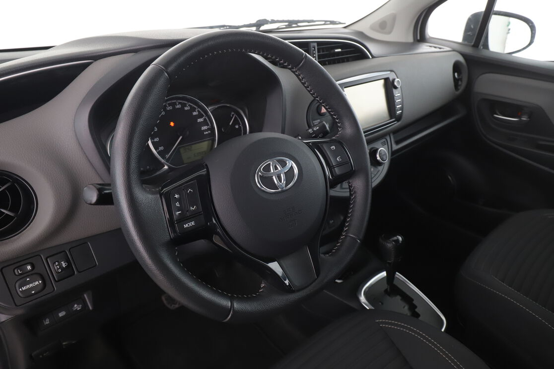 Toyota Yaris 1.5 Hybrid France — photo 10