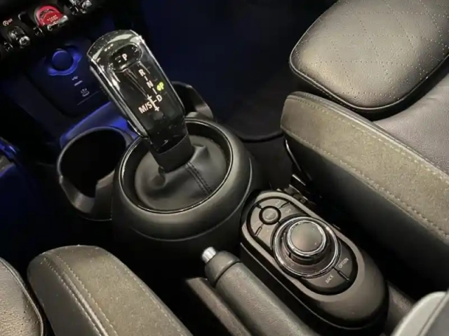 Mini Mini 5 portes cooper 136ch edition premium bva7 — photo 11