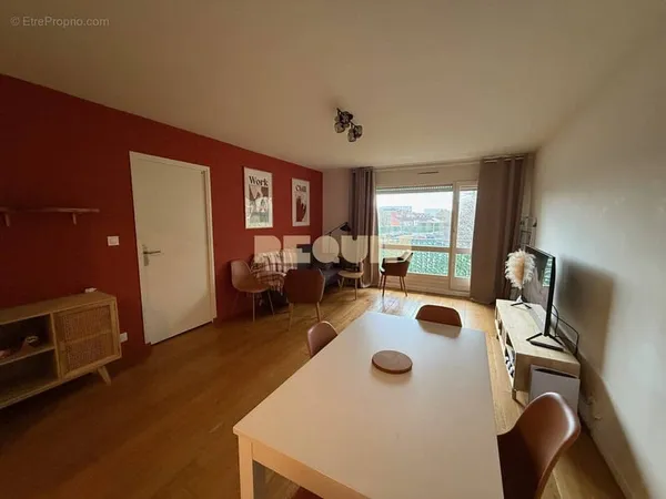 Appartement 6 pièces 121 m²