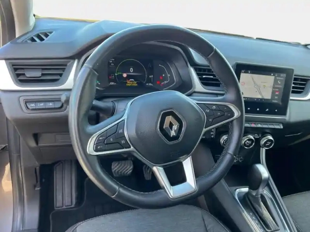 Renault Captur 1.6 e-tech hybride 145ch evolution — photo 15