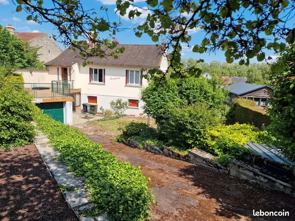 Maison St Genevieve des bois 45230