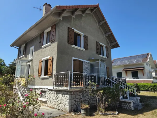 Maison 6 pièces 146 m²