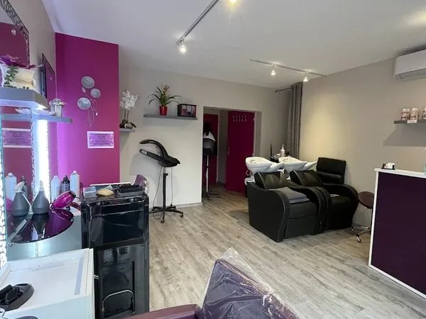 Fonds de commerce coiffure mixte - Emplacement idéal - 25 m²