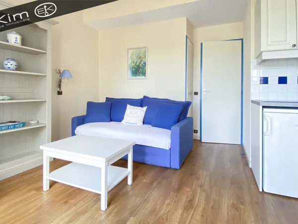 À Vendre Appartement 2 pièces avec belle hauteur sous plaf