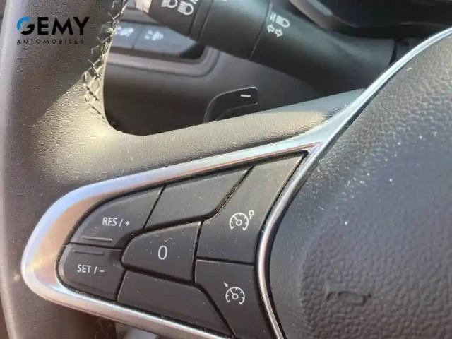 Renault Captur tce 130 edc fap — photo 14
