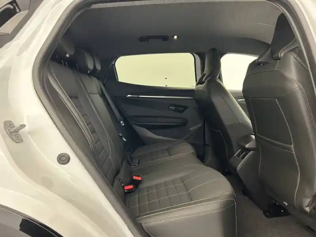 Renault Megane e-tech 220 ch autonomie confort gsr2 — photo 78