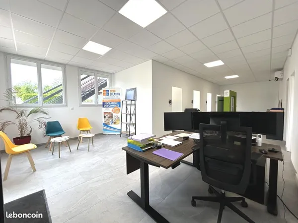 Immeuble 279 m²