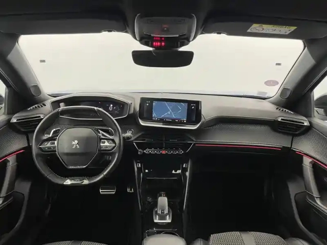 Peugeot 2008 puretech 130 s&amp;s eat8 — photo 89