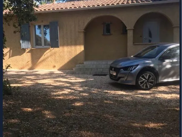 Particulier loué Villa meublée