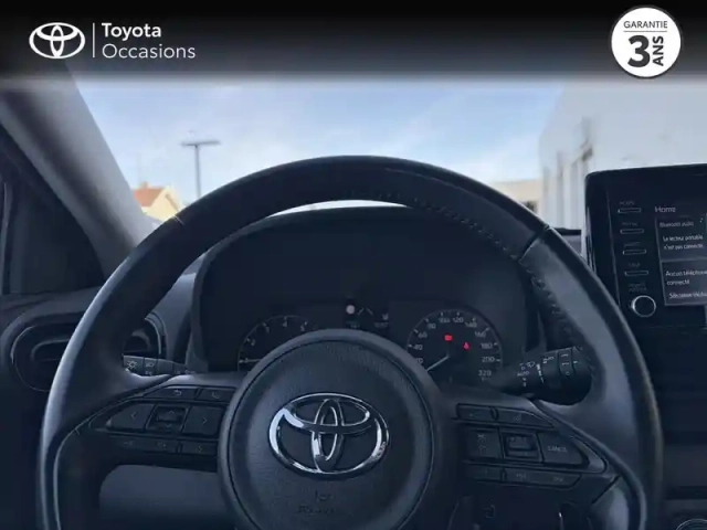 Toyota Yaris 70 vvt-i dynamic business 5p my22 — photo 13