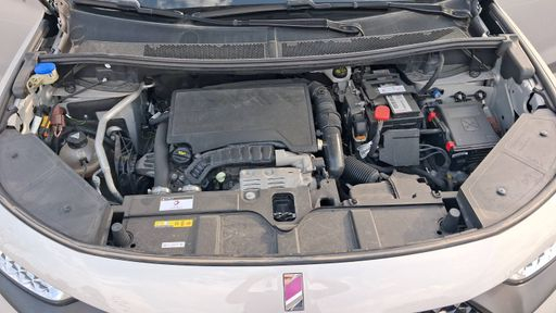 DS DS7 1.2 PureTech 130 EAT8 - Performance Line – 2021 – 46323 km – Essence – Boîte Automatique — photo 26