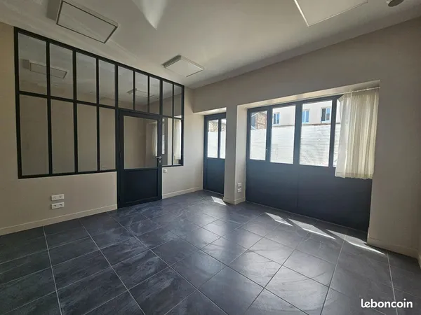 Local 38 m² ROUEN