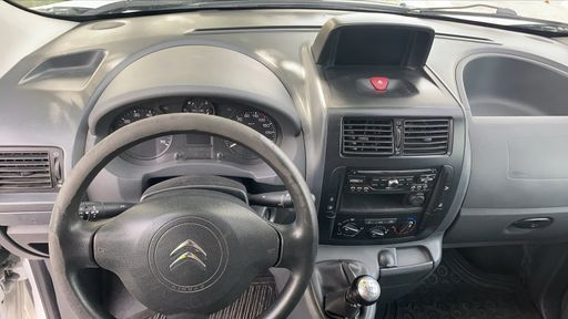Citroen Jumpy Fourgon 2.0HDi 125 - Busines L1h1 – 2016 – 156679 km – Diesel – Boîte Manuelle — photo 32