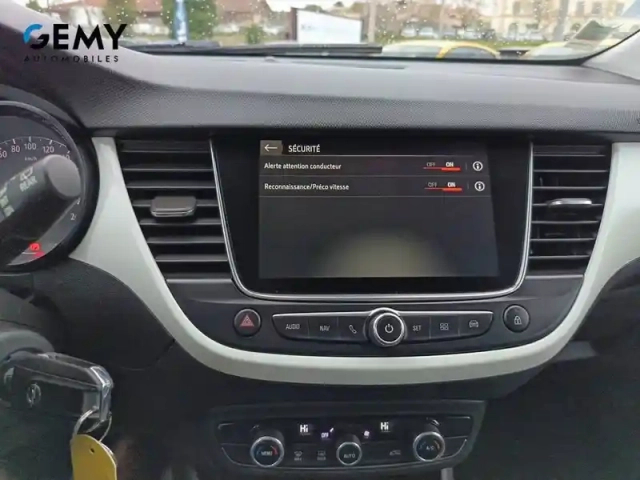 Opel Crossland X 1.2 turbo 110 ch — photo 79