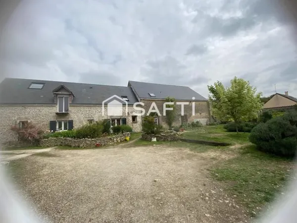 Maison 8 pièces 232 m²