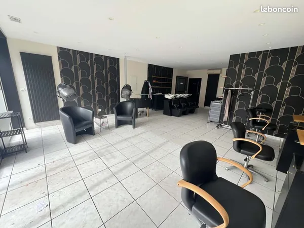 Local commercial 100 m² Montluçon