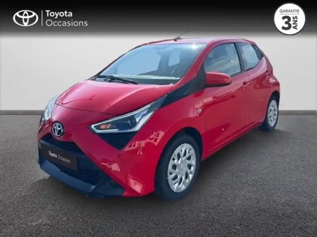 Toyota Aygo 1.0 vvt-i 72ch x-play 5p my20 — photo 1