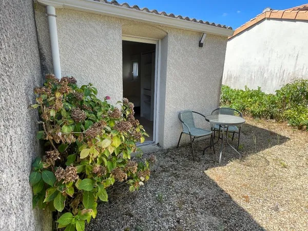 🏡 la colok – chambre meublÉe avec terrasse prive