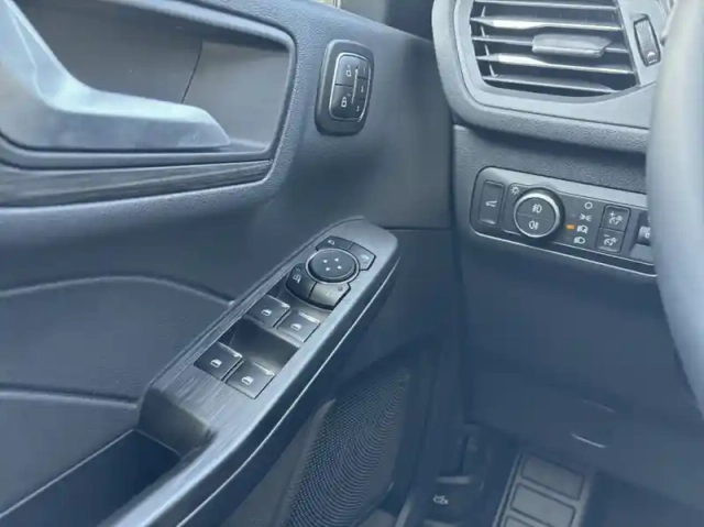 Ford Kuga 2.5 duratec 180ch hybrid flexifuel active x powershift — photo 6