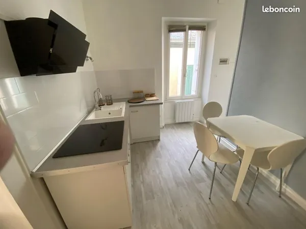 Appartement T1 meublé à louer - Meslay du Maine