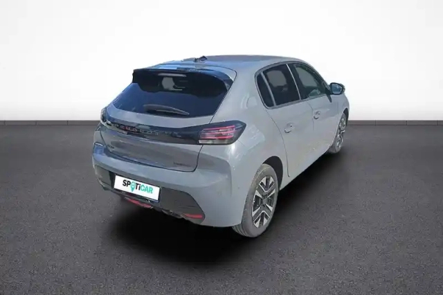 Peugeot 208 hybrid 100 e-dcs6 — photo 32