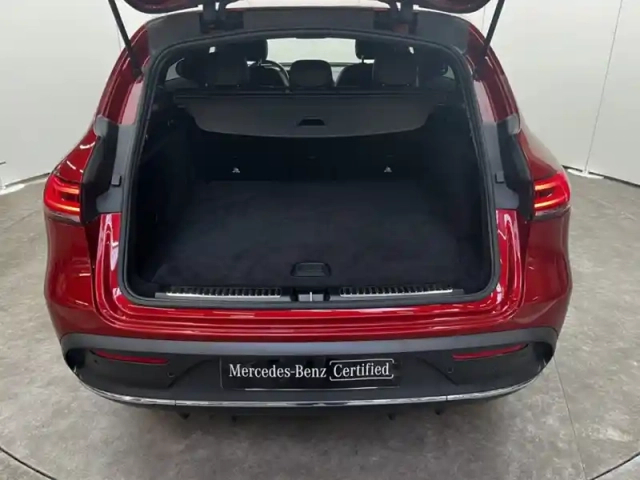 Mercedes Eqc 400 4matic amg line — photo 10