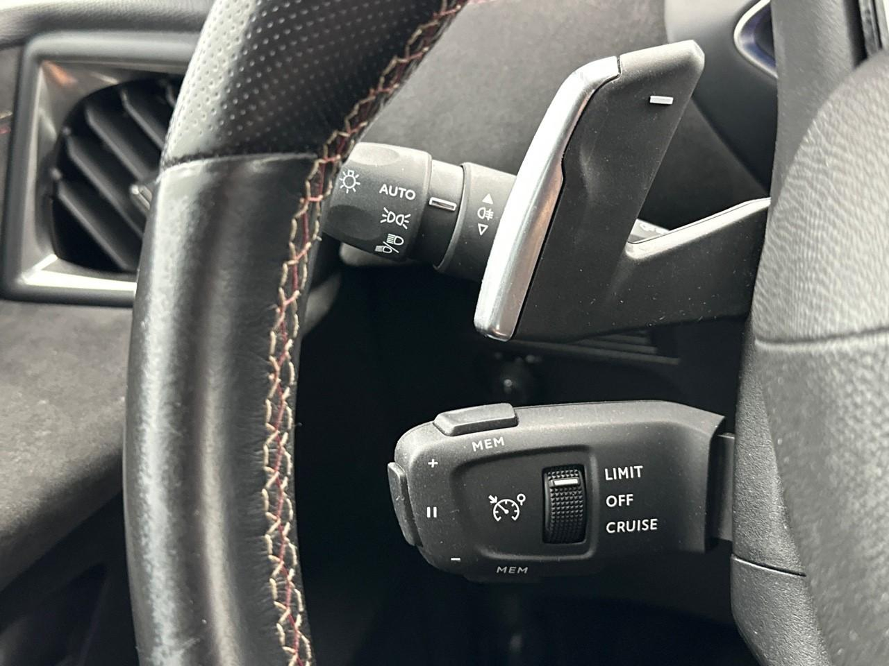 Ds Ds 3 crossback puretech 130 eat8 performance line+ — photo 18