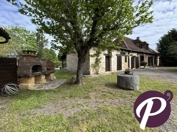 Maison 6 pièces 250 m²