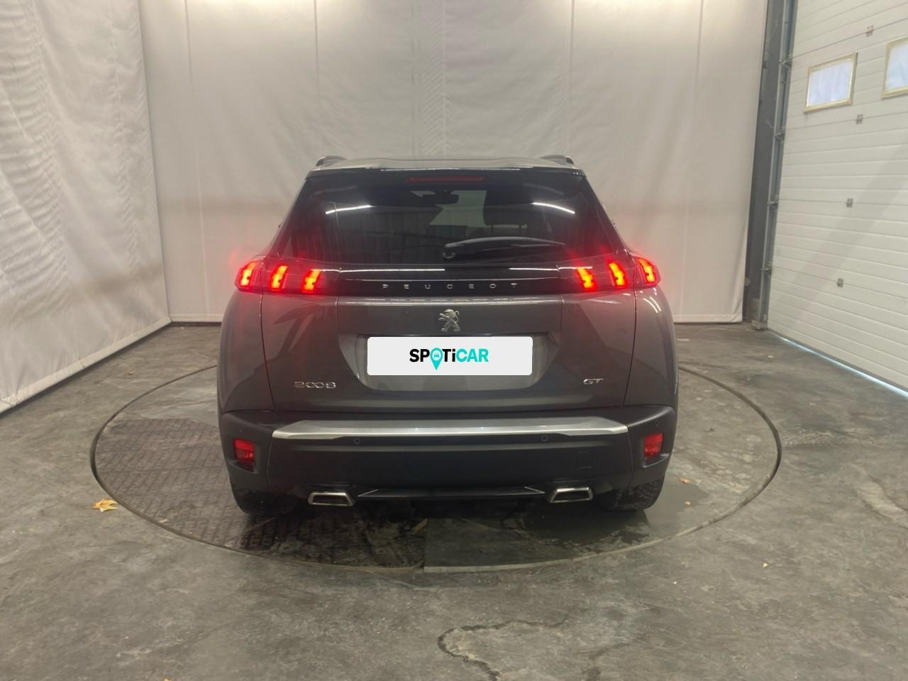 Peugeot 2008 puretech 130 s&s bvm6 gt — photo 4