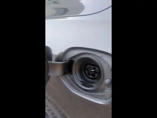 Volvo Xc60 t6 hybride rechargeable 253 + 145ch ultra style dark geartronic 8 awd — photo 10