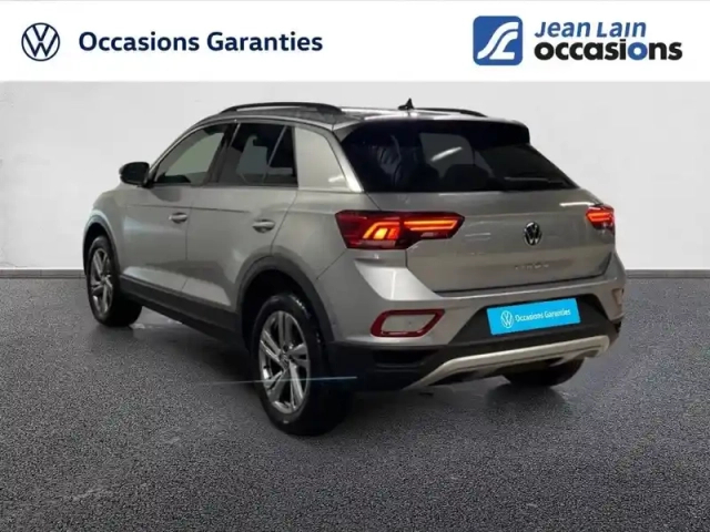 Volkswagen T-Roc 1.5 tsi evo2 150 start/stop dsg7 — photo 11