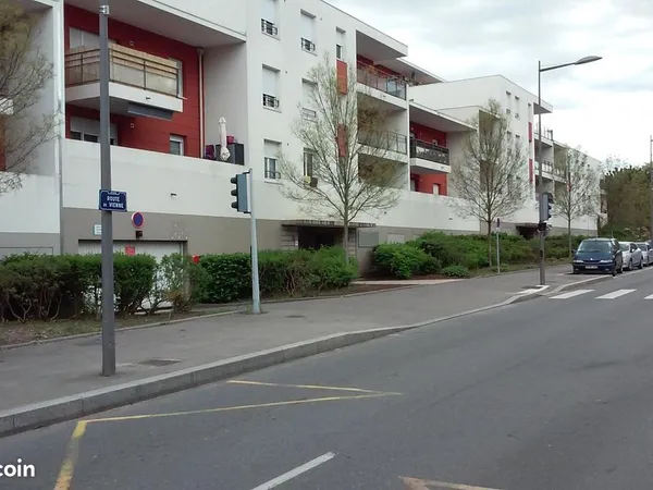 Garage 13 m² Feyzin