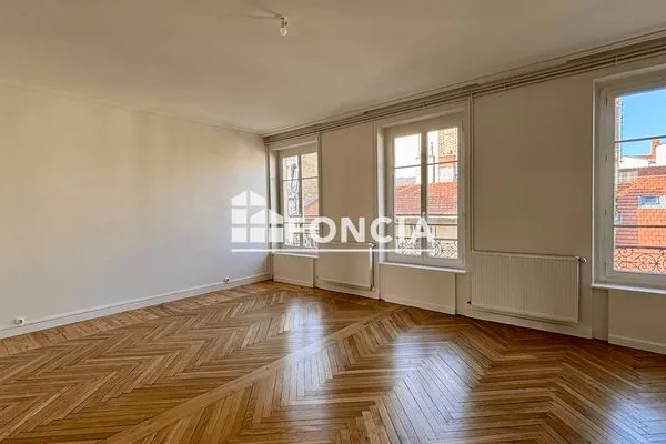 Appartement 6 pièces 188 m²