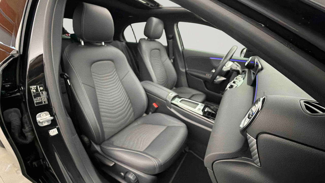 Mercedes Classe A 180 d 8G-DCT — photo 14