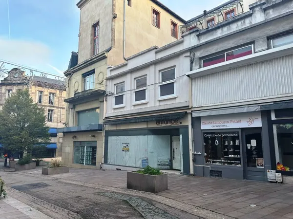 Local commercial 67 m²