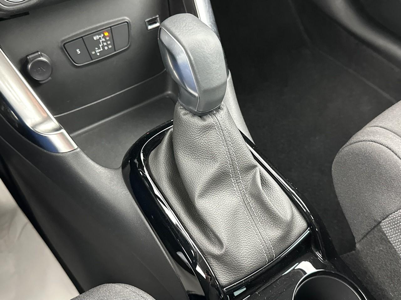 Citroën C3 Aircross puretech 130 s&s eat6 shine — photo 28
