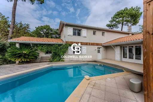 Maison 6 pièces 191 m²