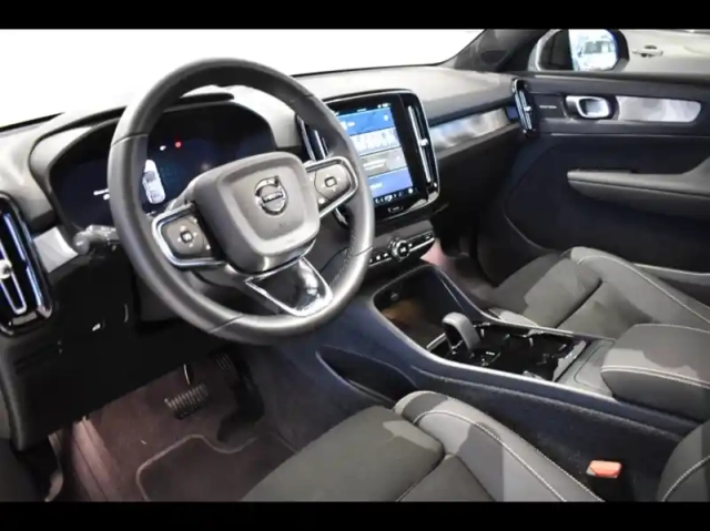 Volvo C40 recharge 231ch ultimate — photo 27
